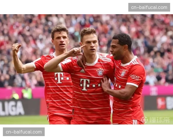 拜仁3-2法兰克福全场数据：控球率51%-49%，射门数24-9占据优势