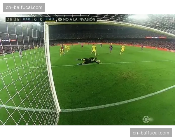 加的斯门将莱德斯马，本赛季已扑出两粒点球